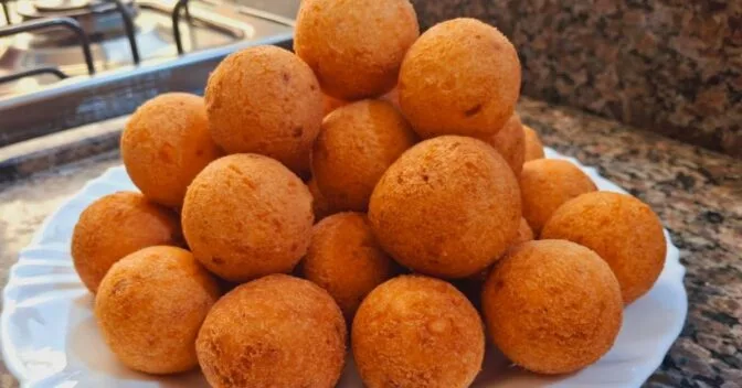 Lanche: Bolinho de Chuva Sem Trigo Super Sequinho e Crocante