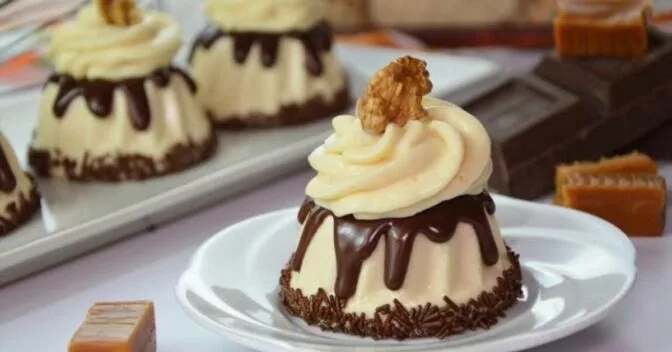 Doces: Cheesecake de Caramelo e Chocolate para Encantar Seus Sentidos