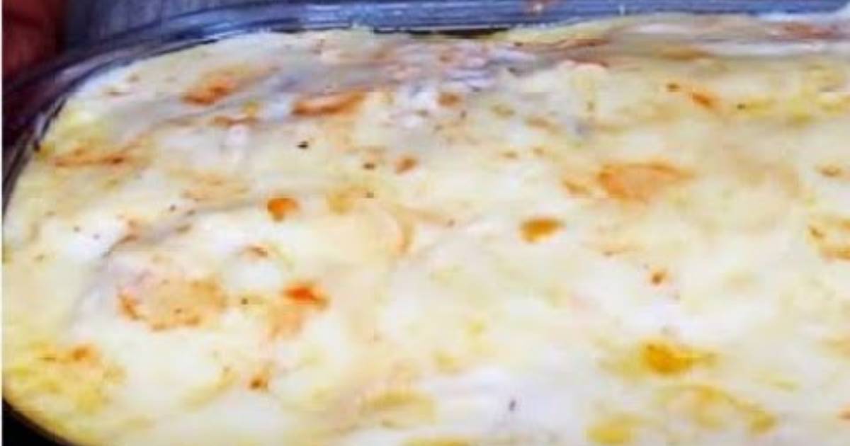 O macarrão de forno cremoso é uma receita deliciosa e prática que traz conforto para...