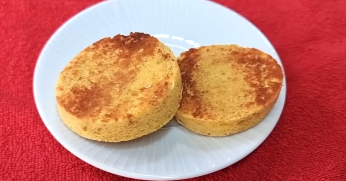 Este pão, além de delicioso é baixo em carboidratos, sem glúten e sem lactose, perfeito...