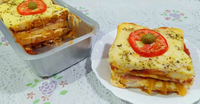 Lanche: Lanchão de Forno com Cebola Caramelizada! Receita Simples e que Fica Delicioso para Acompanhar uma Boa Noite de Filmes.