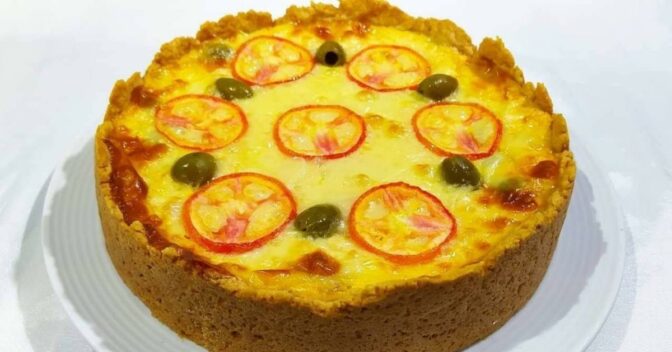 Especiais: Quiche de Frango: Delicioso e Fácil de Fazer, Pode Ser Servida Tanto no Jantar Quanto no Almoço!