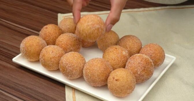 Lanche: Bolinho Crocante de Polvilho com Queijo Perfeito para o Café da Tarde