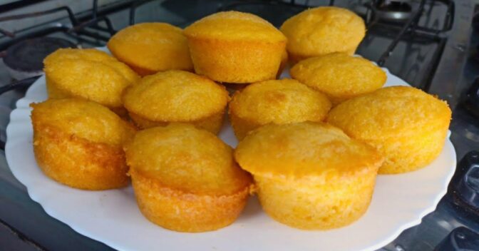 Lanche: Bolinho de Fubá Sem Trigo