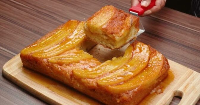 Bolos: Bolo de banana caramelizado super fofinho e fácil de fazer