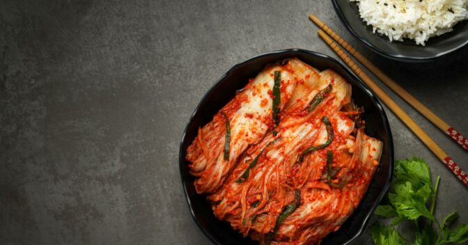 Vegetariano e Vegano: Kimchi Caseiro Fácil e Saboroso Pronto em Poucos Passos