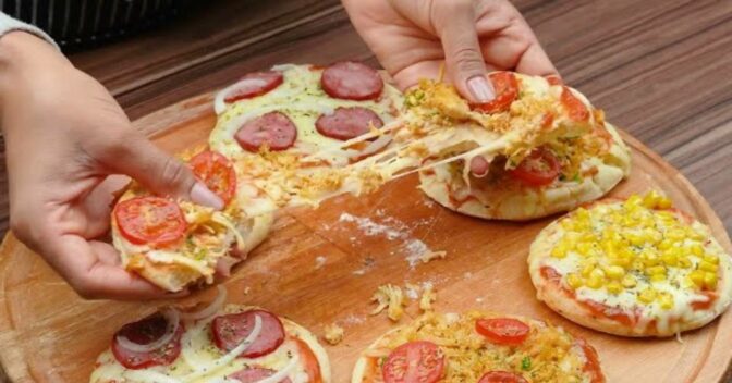 Pizza: Mini Pizzas Caseiras Super Fáceis Para Toda a Família