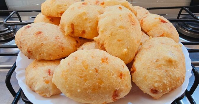 Lanche: Pão de Queijo de Colher