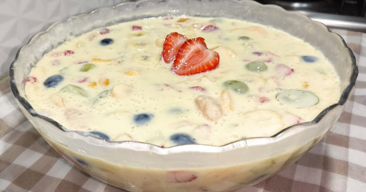 Salada de Frutas Cremosas e Deliciosas