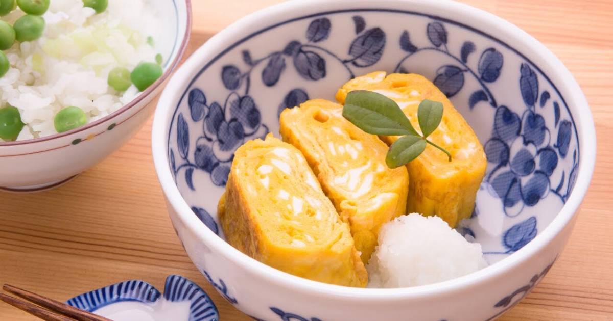 Tamagoyaki fácil e delicioso para marmitas e lanches