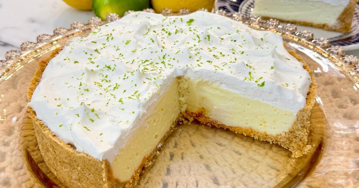 Torta de Limão Simples e Delicioso A Torta de Limão Simples e Delicioso é uma...