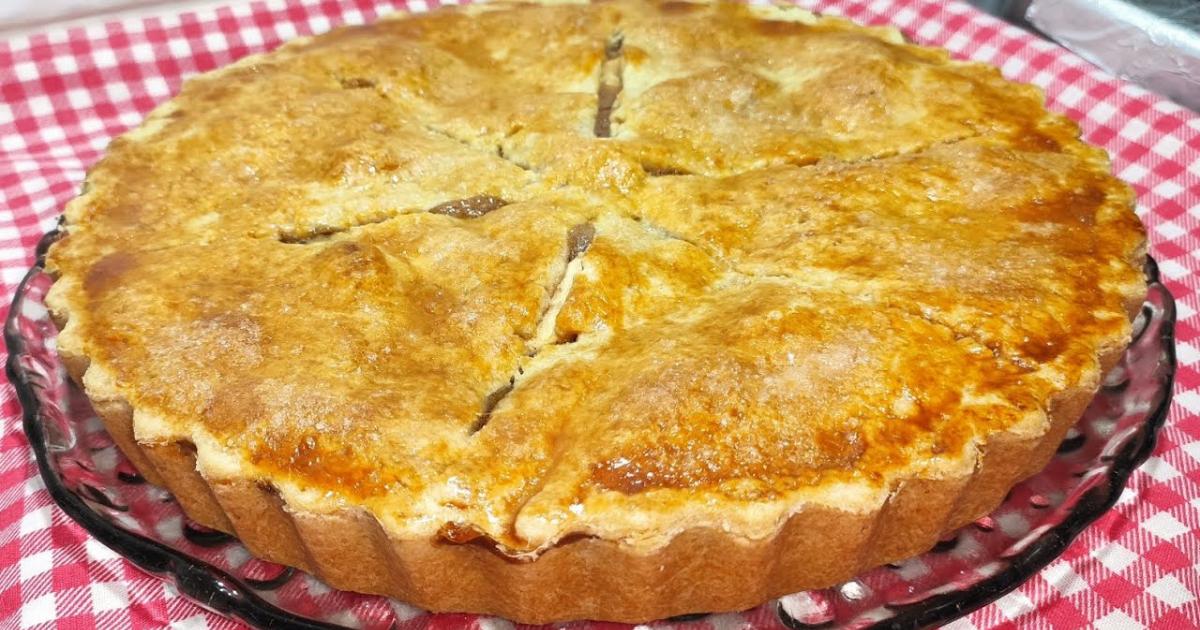 Torta de Maçã Muito Saborosa A Torta de Maçã Muito Saborosa é uma sobremesa irresistível...