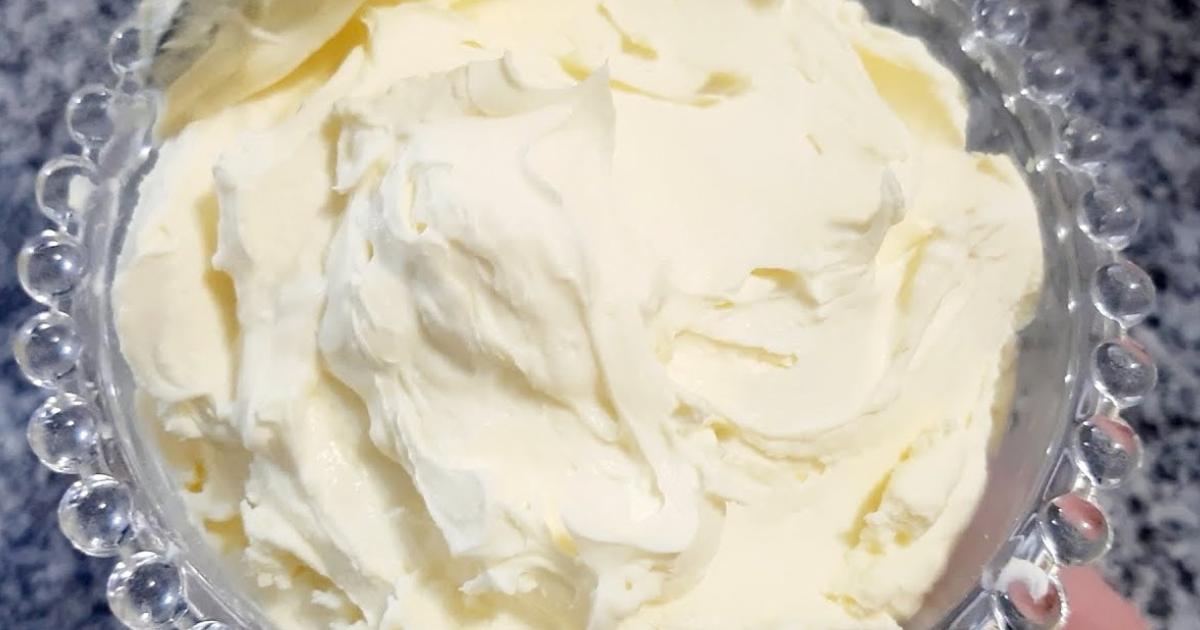 Às vezes, as melhores receitas são as mais simples! Que tal fazer um mascarpone caseiro...