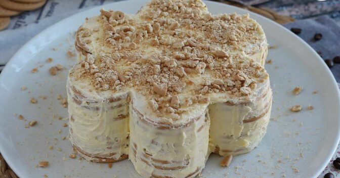 Bolos: Bolo de Bolacha Tradicional Receita Portuguesa Simples e Irresistível