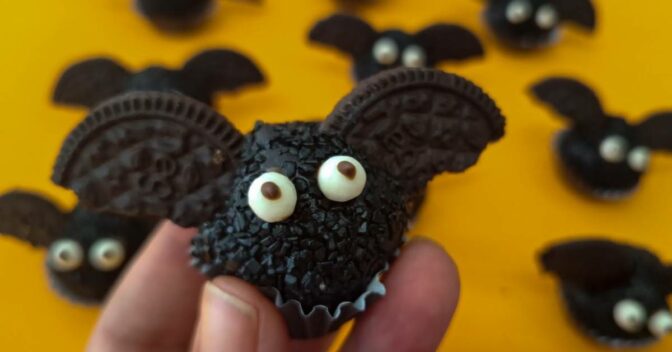 Doces: Brigadeiro de Morcego para Halloween que Vai Encantar Seus Clientes