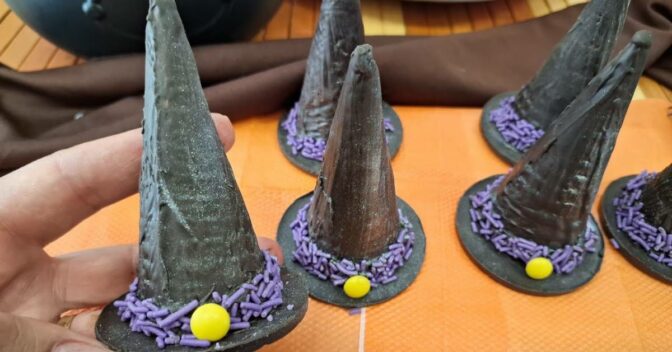 Doces: Cone Trufado de Chapéu de Bruxa para um Halloween Incrível