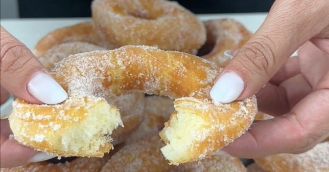 Lanche: Faça 30 donuts irresistíveis em casa gastando menos de 10 reais