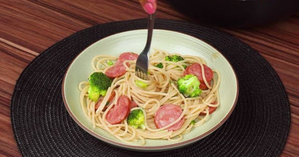 Macarrão Delicioso com Calabresa e Brócolis que Vai Encantar seu Paladar