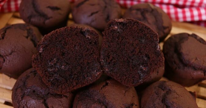 Lanche: Muffin de Chocolate Molhadinho e Fofinho