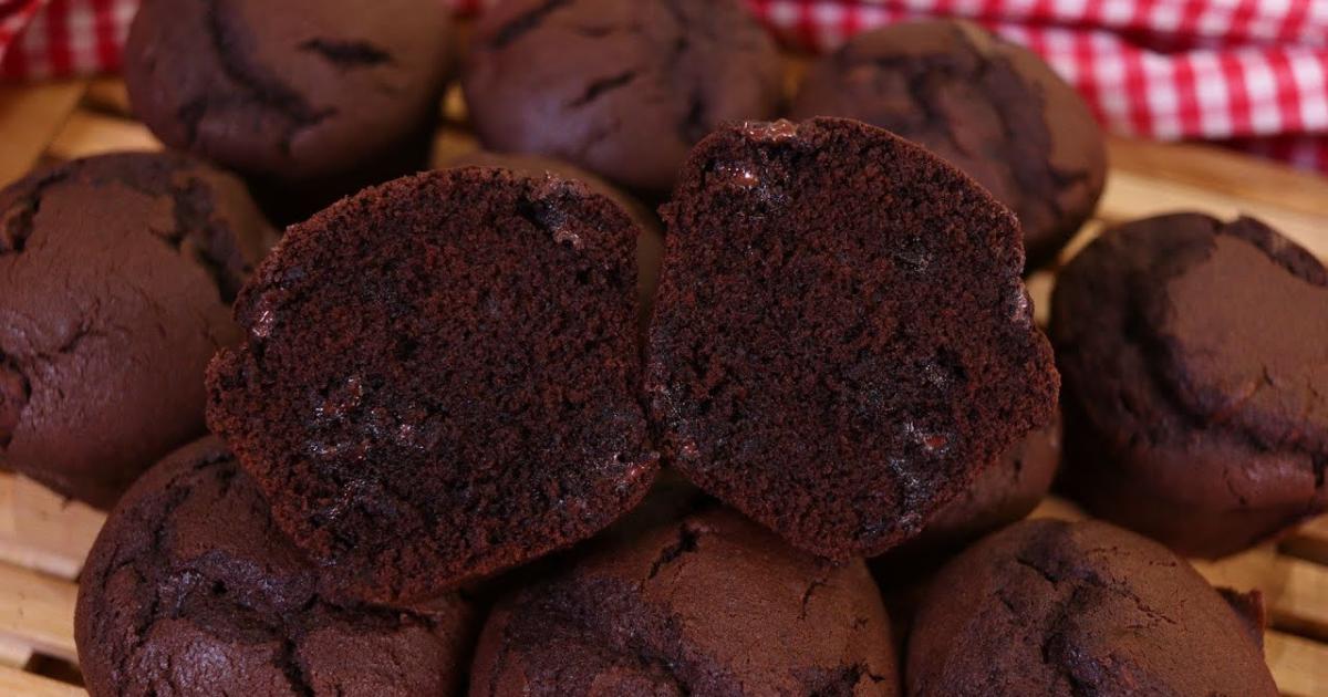 Muffin de Chocolate Molhadinho e Fofinho