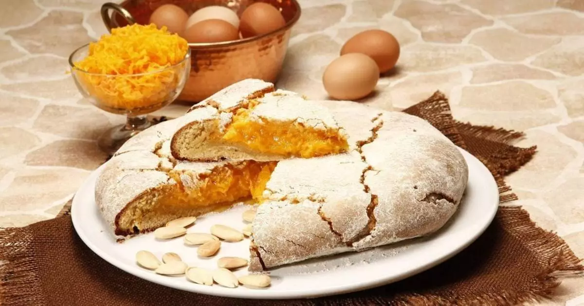 O Pão de Rala é uma sobremesa clássica da doçaria portuguesa, famosa pelo sabor rico...