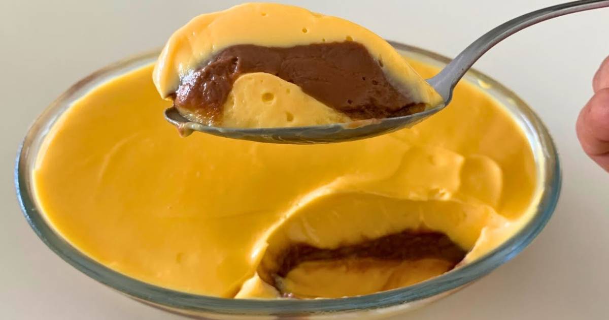 Nada melhor do que uma sobremesa rápida, cremosa e com a combinação perfeita de chocolate...