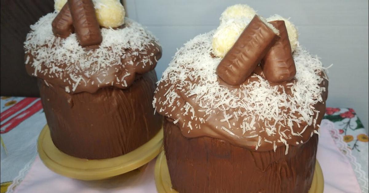 O chocolate recheado prestígio é uma deliciosa combinação de chocotone tradicional com um recheio cremoso...