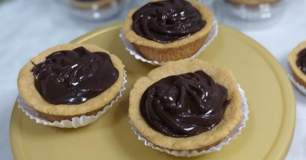 A empada doce de brigadeiro é uma sobremesa deliciosa que combina a leveza da massa...