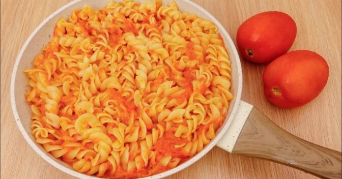 Especiais: Macarrão com Molho de Tomate no Liquidificador! Receita Fácil e Muito Gostosa!