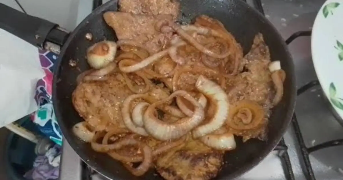 Oi, gente! Matheus aqui, do Vó Naoca! Hoje vamos fazer um delicioso bife de fígado...