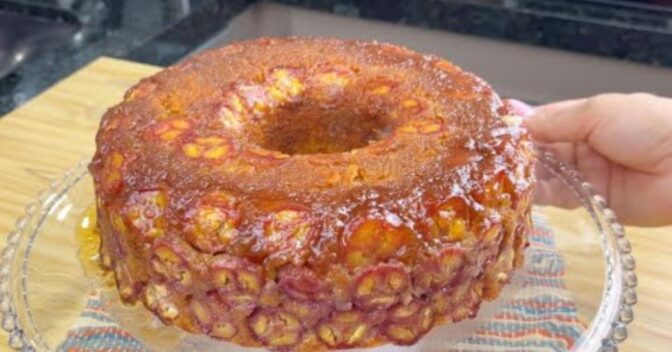 Bolos: Bolo de Banana Caramelizado Perfeito para o seu Café da Tarde