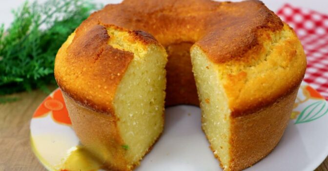 Bolos: Bolo de Mandioca com Coco Fofinho