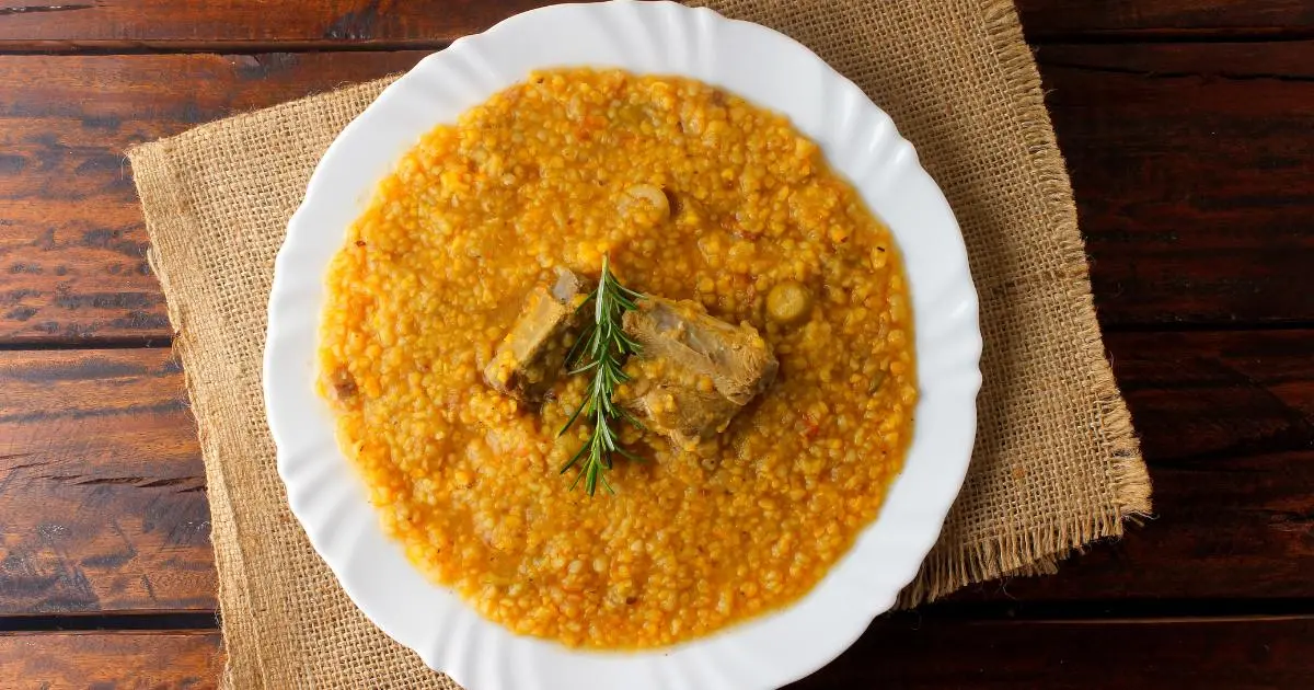 Agora vamos aprender a fazer essa deliciosa receita de canjiquinha com costelinha e explorar algumas...