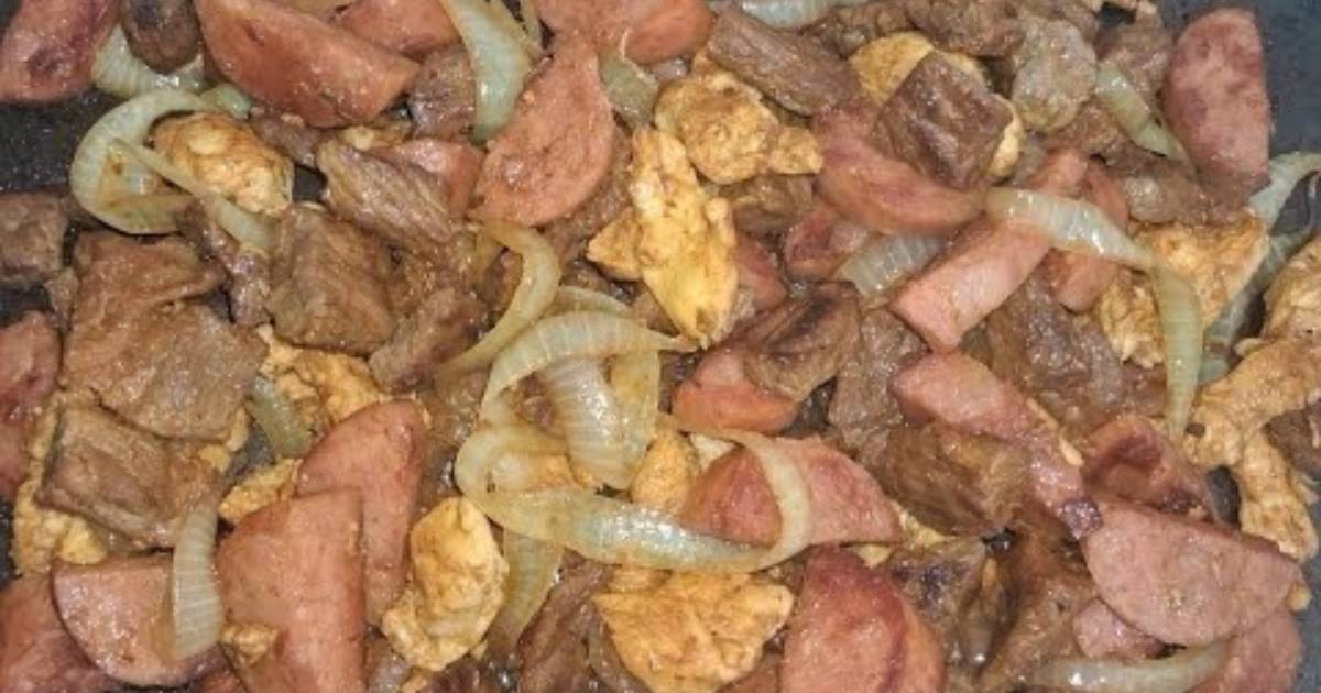 A chapa mista com carne, frango e calabresa é uma opção prática e deliciosa para...