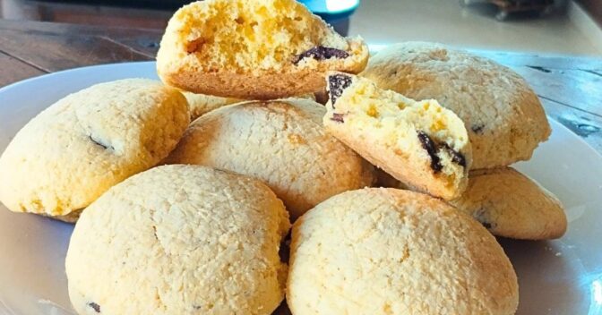 Biscoitos: Bolacha Nuvem de Laranja com Chocolate