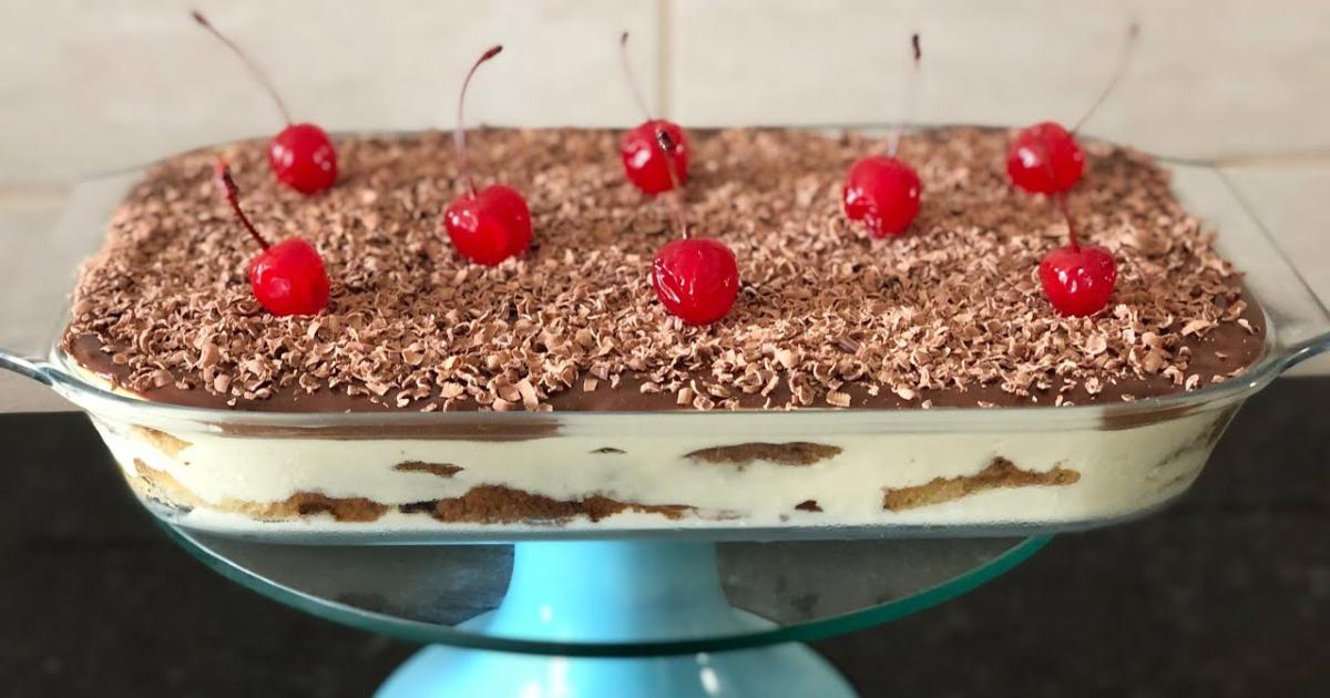 Pavê de chocotone com creme de leite Ninho e ganache, irresistível, fácil e perfeito para...