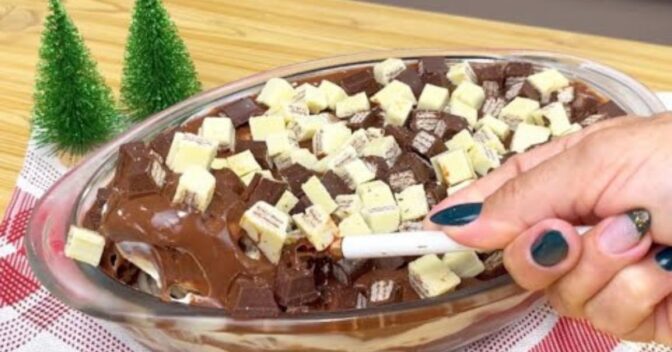 Sobremesas: Pavê de KitKat Delicioso