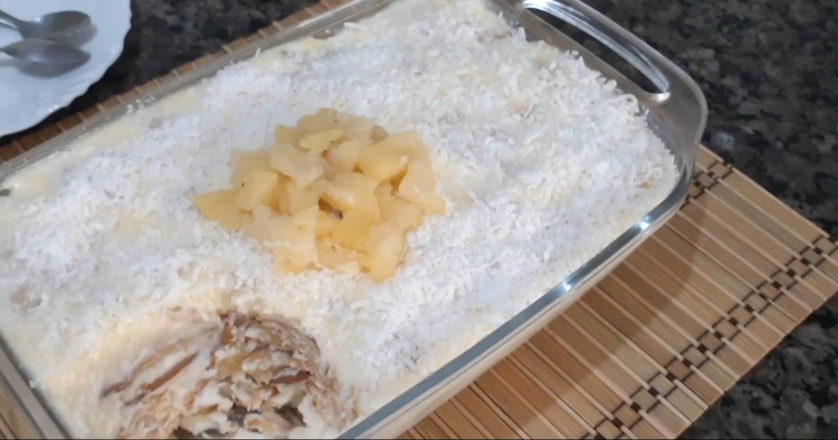 Receita de pavê de abacaxi prática, cremosa e irresistível. Perfeita para qualquer ocasião!...