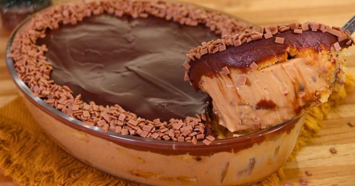 Pavetone de doce de leite com nozes, fácil, cremoso e perfeito para a ceia de...