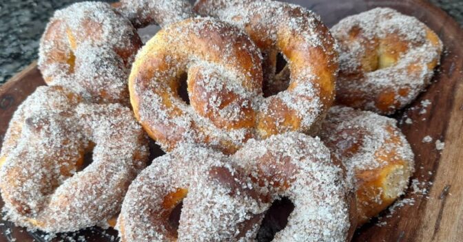 Doces: Pretzel com Açúcar e Canela