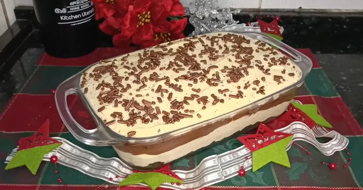 Gelado de maracujá com chocolate irresistível, perfeito para festas e simples de preparar....