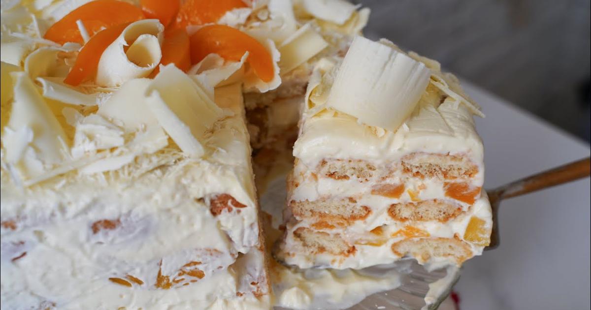 Torta pavê de pêssego: fácil, sem fogo, cremosa, com bolacha e decoração irresistível!...