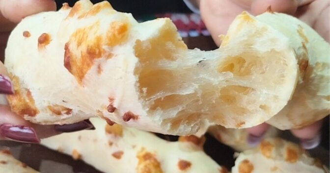 Pães: Biscoito de Polvilho Gigante e Crocante