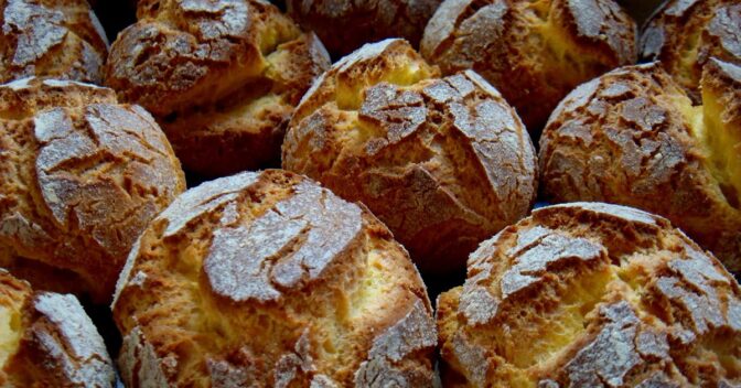 Lanche: Broinha de Fubá de Canjica Recheada