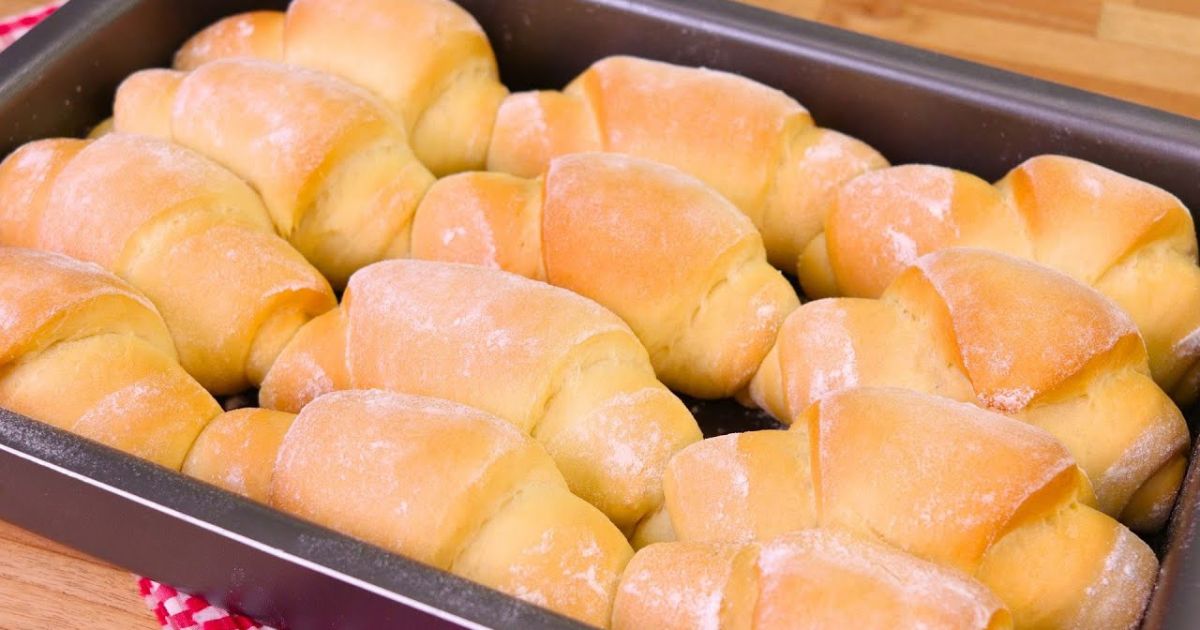 Aprenda a fazer pão caseirinho fofinho, fácil e perfeito para qualquer ocasião....