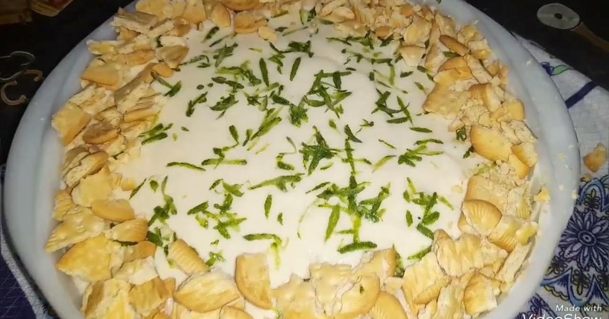 Pavê de limão simples, refrescante e fácil, feito com bolacha e creme de limão!...