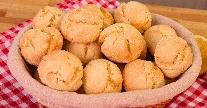 Lanche: Broinha de Iogurte Simples