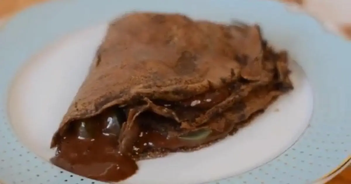 Crepe de aveia e chocolate proteico, low carb e sem açúcar, macio e delicioso para...