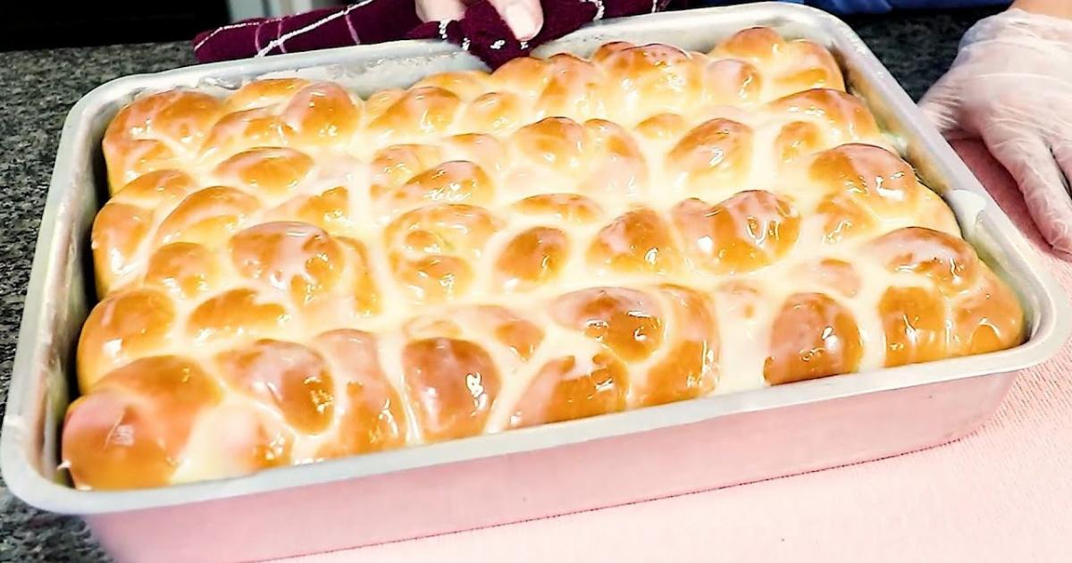 Aprenda a fazer um pão caseiro doce super fofinho, macio e delicioso, perfeito para vender...