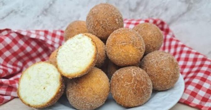 Lanche: Se Tem Fécula de Mandioca, Faça Esse Bolinho Frito Delicioso!